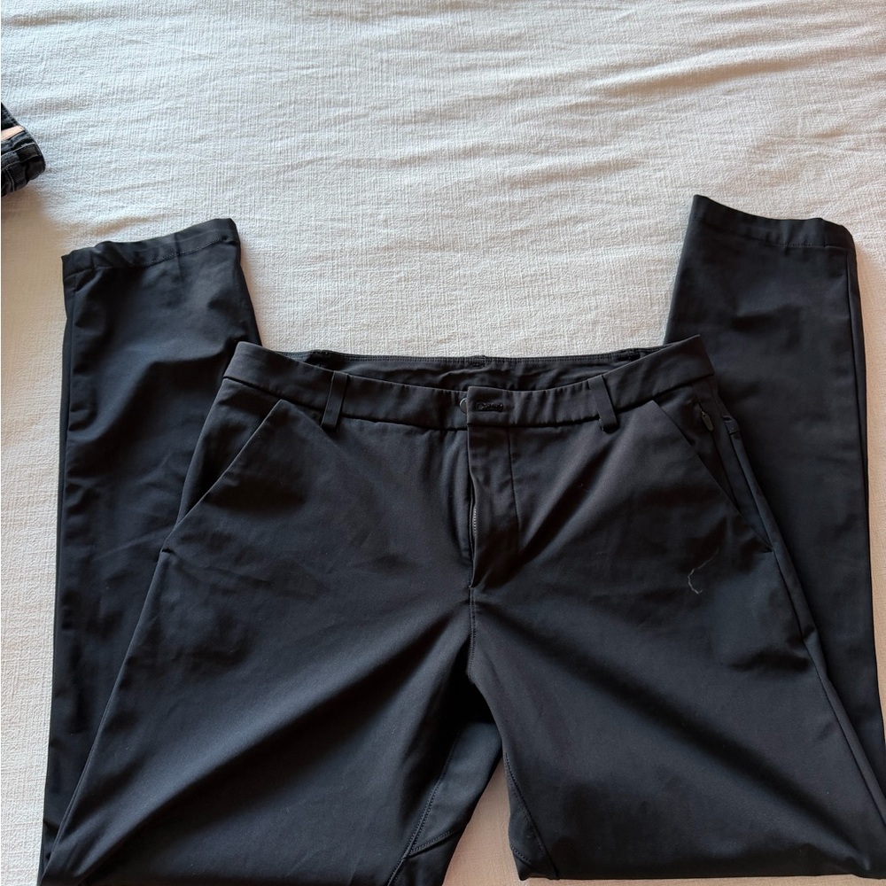lululemon athletica Men's Black Dress Pants